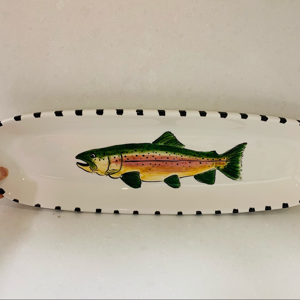 NWT Large boutique Emmy fish serving tray